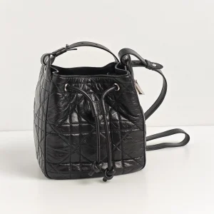 genuine (like-new) Dior small D-Motion