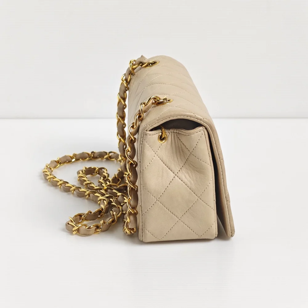 genuine pre-owned Chanel 1991-1992 vintage mini full flap - Image 5