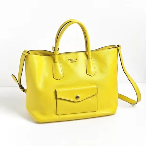 genuine pre-owned Prada ‘saffiano cuir’ medium tote